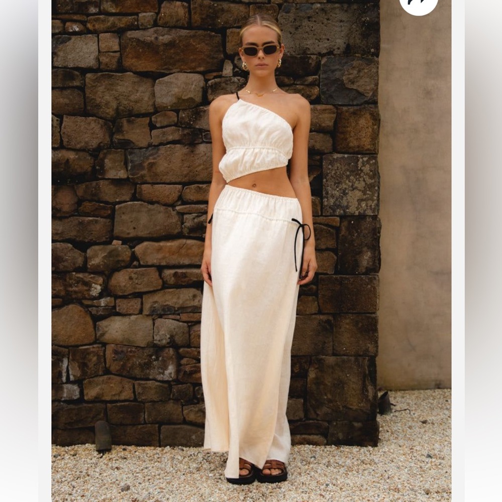 VRG GRL Te Amo Linen Maxi Dress // Cream